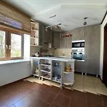 Comfortable With Fireplace In The Old Town *