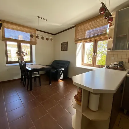 Апартаменты Comfortable With Fireplace In The Old Town Нарва